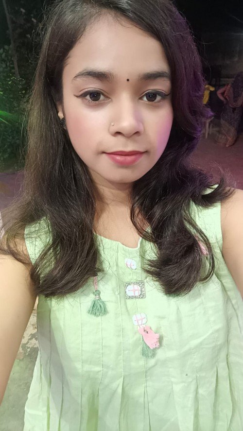 Vishakha Upadhyay Science,Maths,Others home tutor in Varanasi.